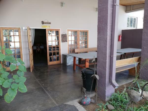 Anandi Guesthouse Mariental Bagian luar foto