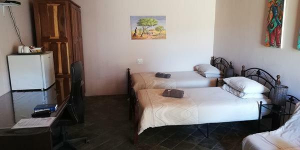 Anandi Guesthouse Mariental Bagian luar foto