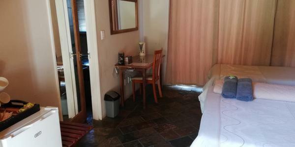 Anandi Guesthouse Mariental Bagian luar foto